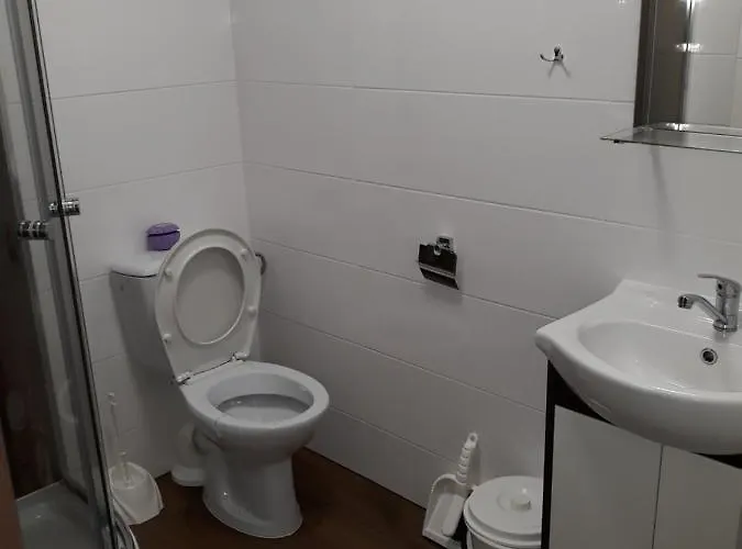 民宿 Obloczek 莱鲍